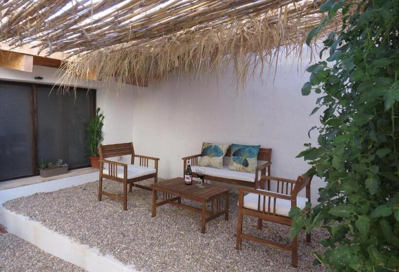 فندق Enoturismo Mainetes