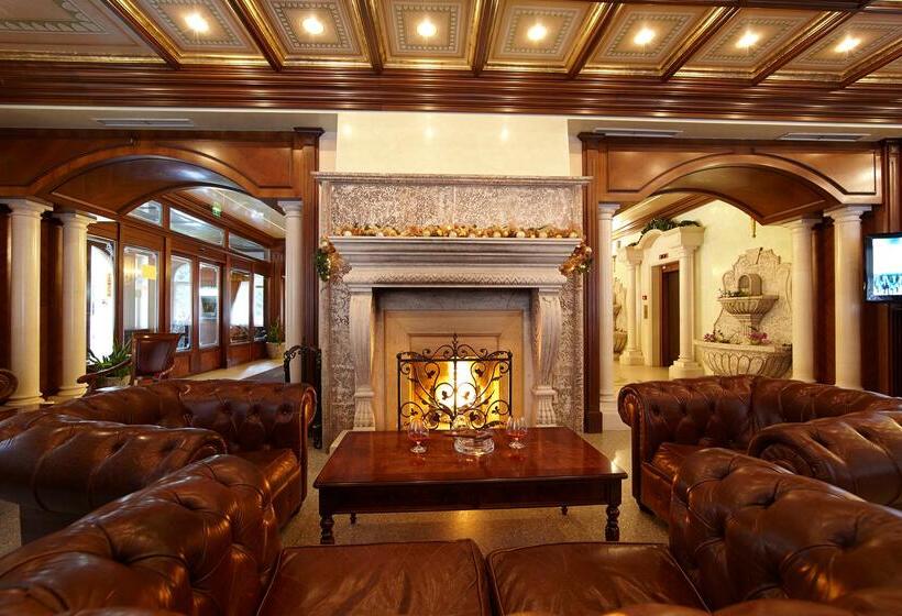 בית מלון כפרי Festa Winter Palace