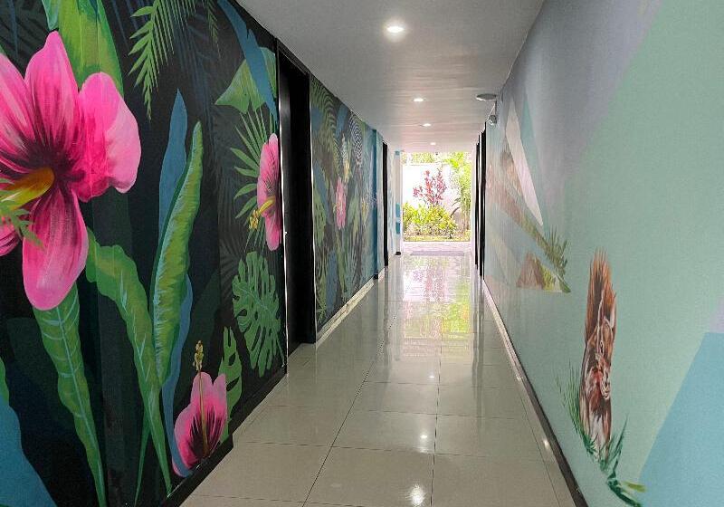 Greenview Medellin By St Hoteles