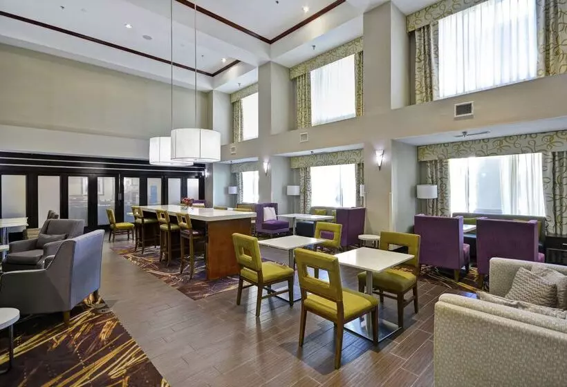 Отель Hampton Inn & Suites Corpus Christi I37  Navigation Blvd