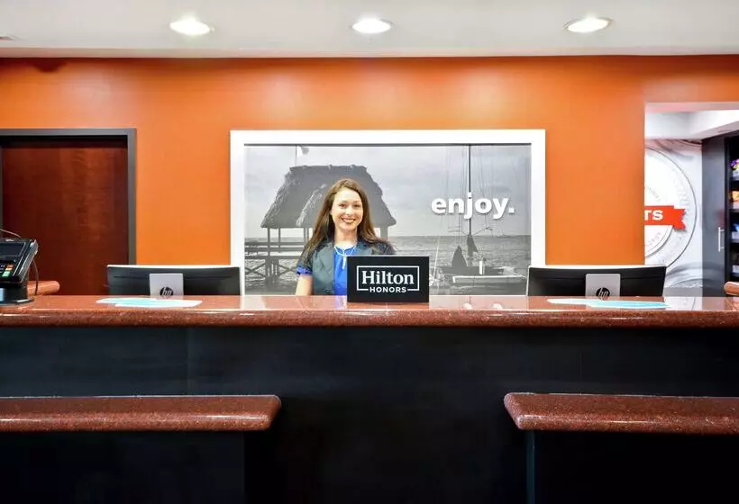 Отель Hampton Inn & Suites Corpus Christi I37  Navigation Blvd