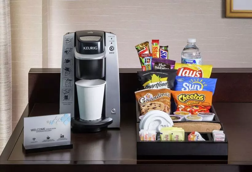 هتل Hilton Garden Inn Phoenix Airport North