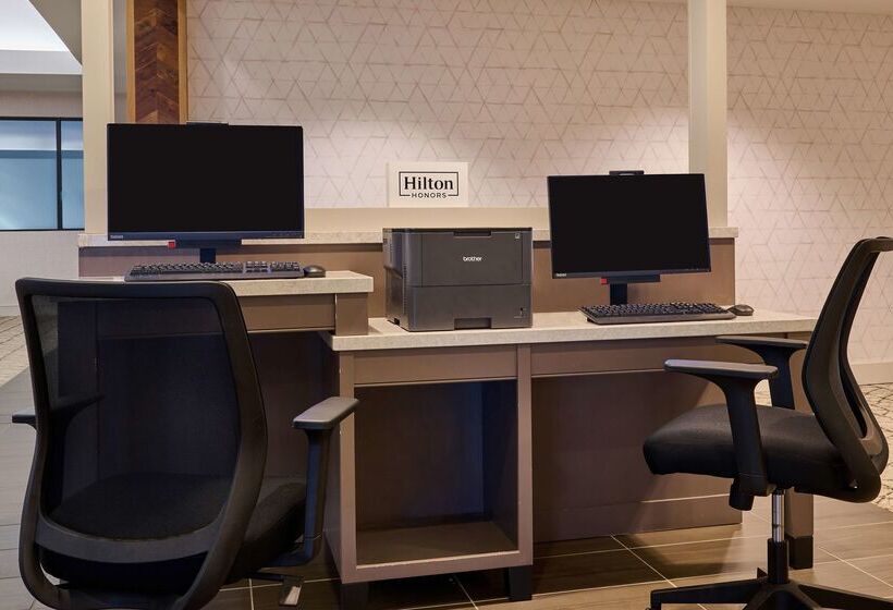 ホテル Homewood Suites By Hilton Anchorage