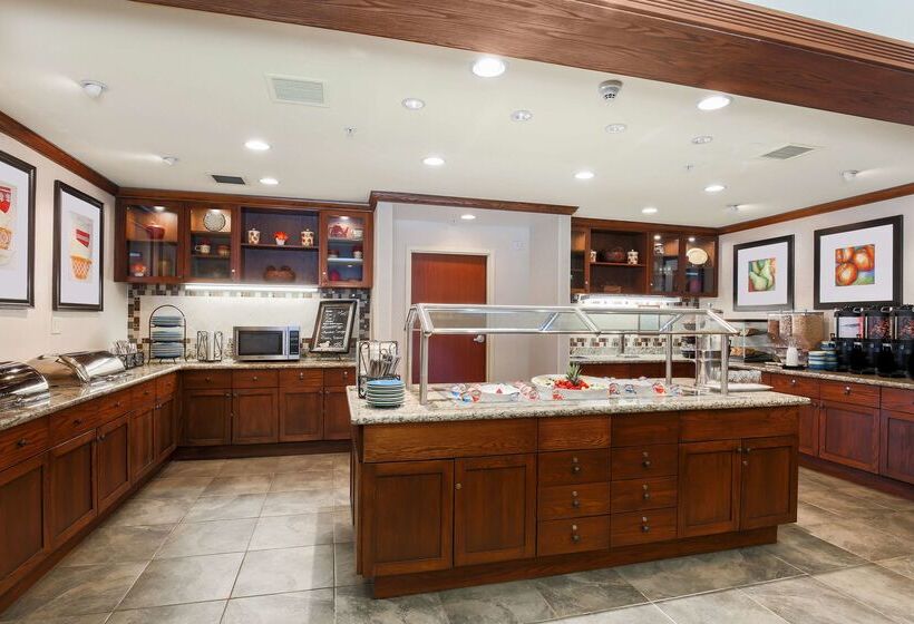 ホテル Homewood Suites By Hilton Anchorage