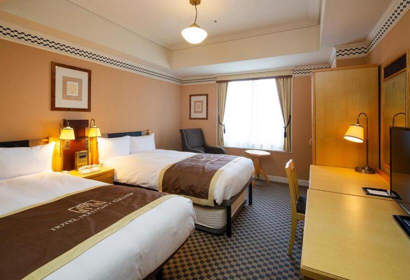 Otel Monterey Edelhof Sapporo