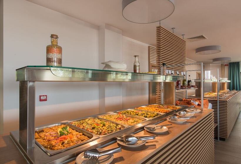 בית מלון כפרי Pomorie Sun