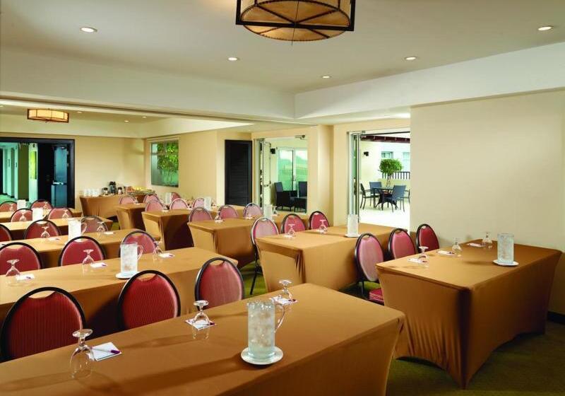 فندق Residence Inn San Jose Escazu