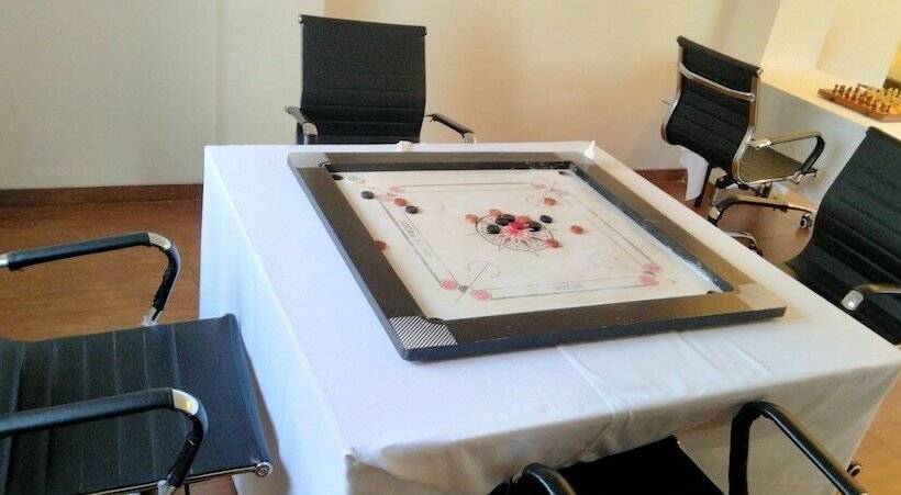 فندق Sarovar Portico Rivera Ahmedabad