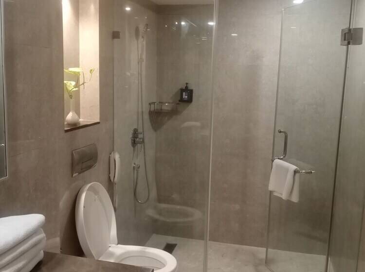 فندق Sarovar Portico Rivera Ahmedabad