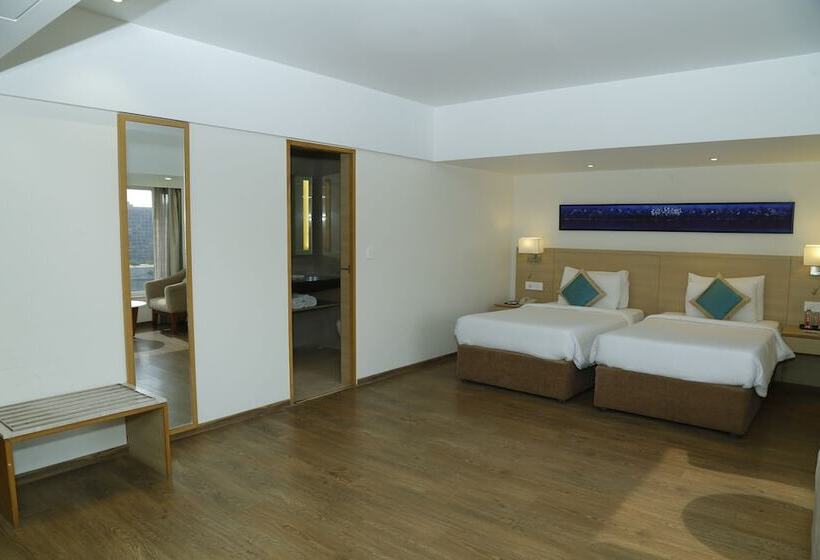 فندق Sarovar Portico Rivera Ahmedabad