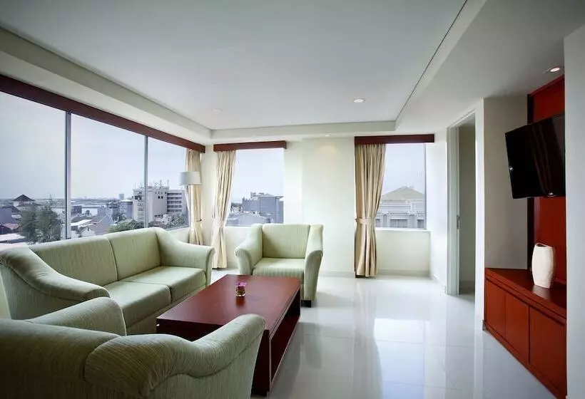 Hotelli Santika Makassar