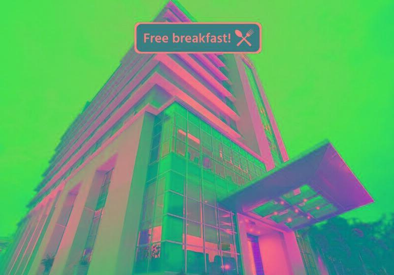 בית מלון כפרי Santika Makassar