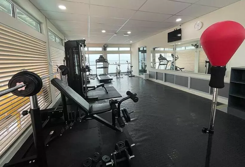 Отель The Elopura