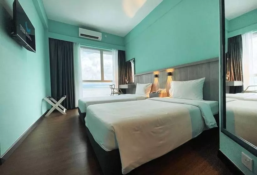 Отель The Elopura