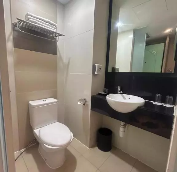 Отель The Elopura