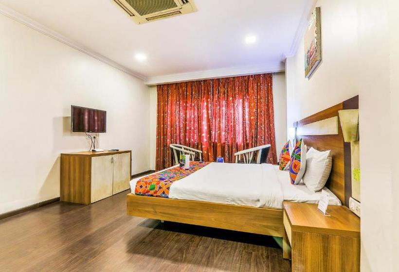 酒店 Fab Royal Star