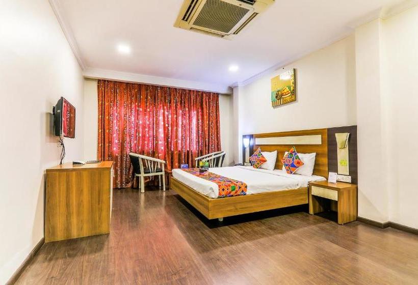 酒店 Fab Royal Star