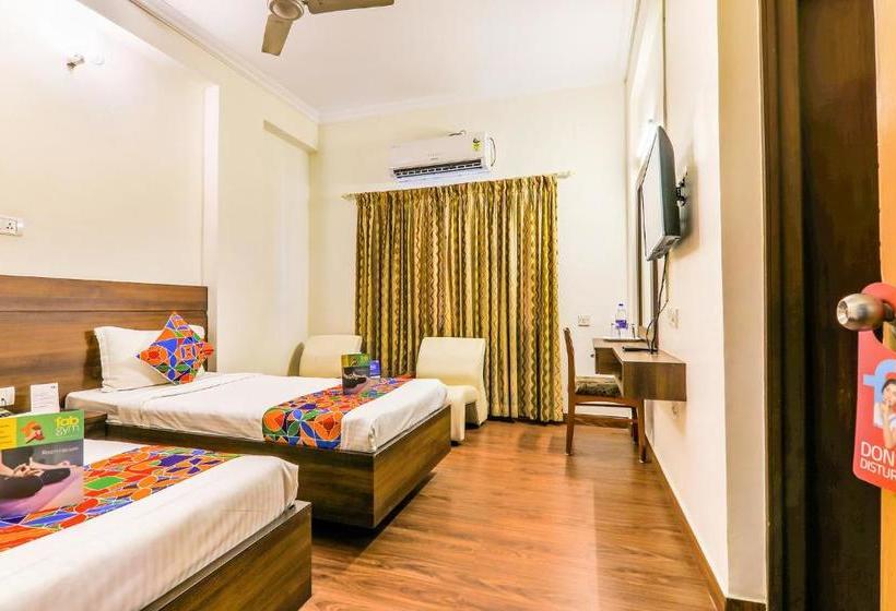 酒店 Fab Royal Star