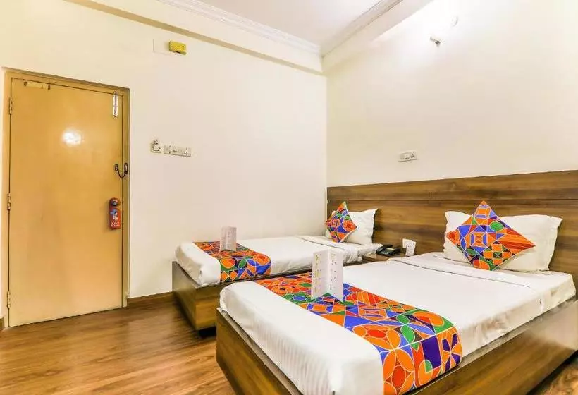 فندق Fab Royal Star