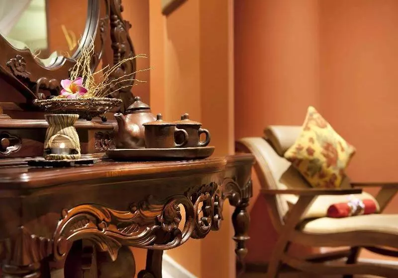 Otel The Royal Surakarta Heritage   Handwritten Collection