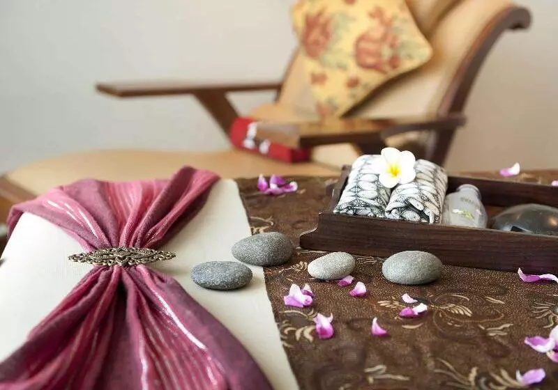 Otel The Royal Surakarta Heritage   Handwritten Collection