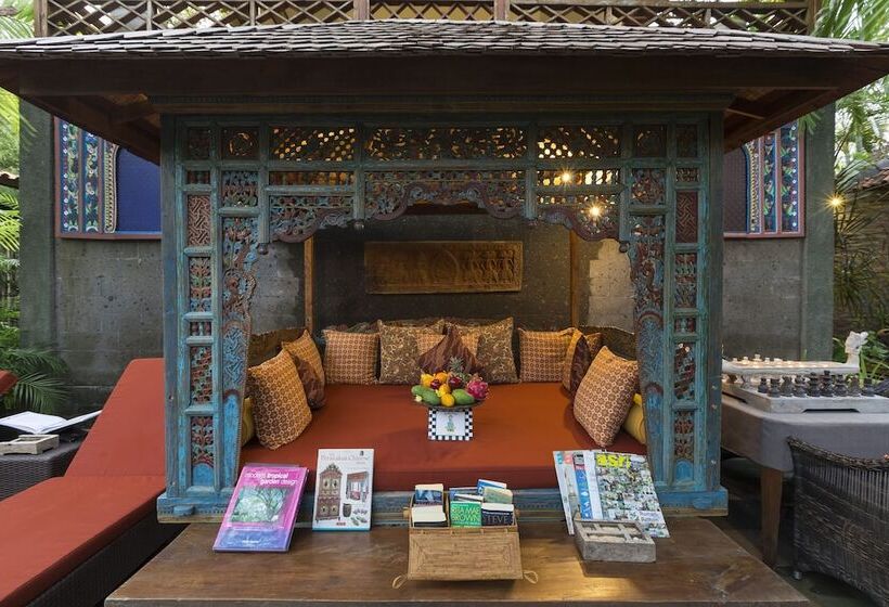 ホテル Kampung Kecil