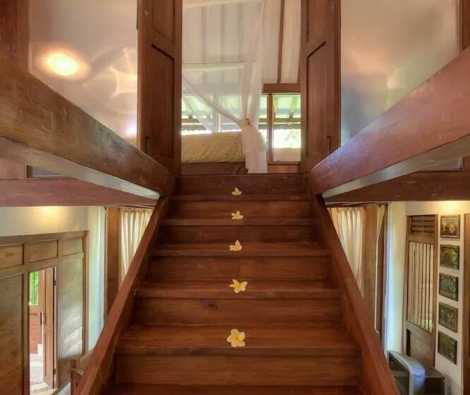 בית מלון כפרי Kampung Kecil