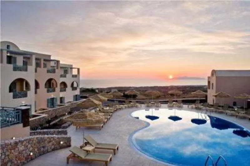 Astro Palace Hotel & Suites