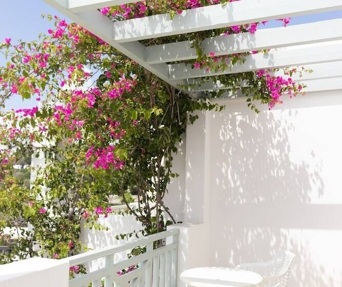 Astro Palace Hotel & Suites