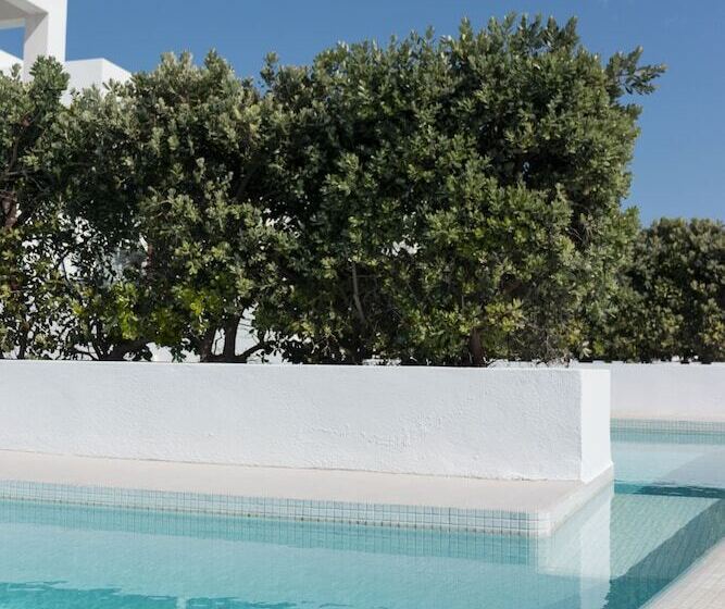 Astro Palace Hotel & Suites