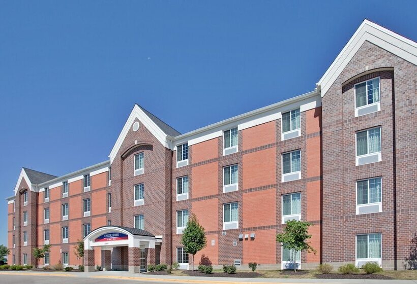 호텔 Candlewood Suites Olathe, An Ihg
