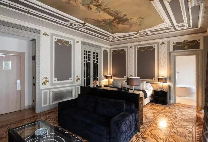 Отель Catalonia Atocha