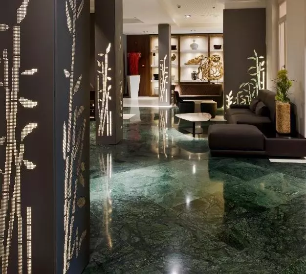 Отель Catalonia Atocha