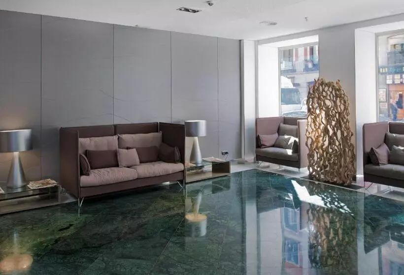 Отель Catalonia Atocha