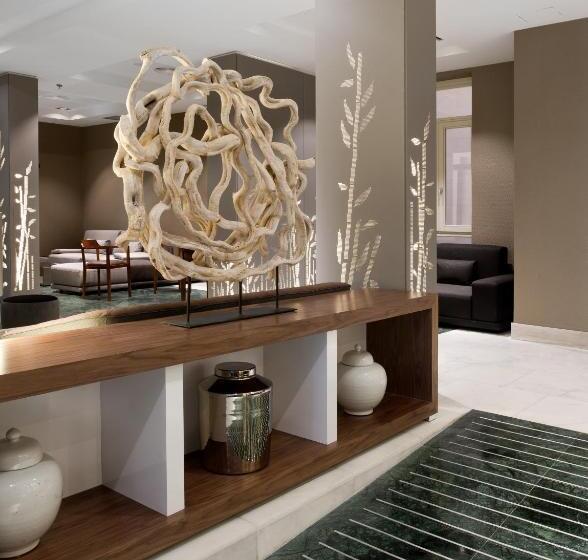 هتل Catalonia Atocha