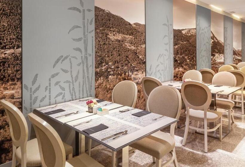 هتل Catalonia Atocha