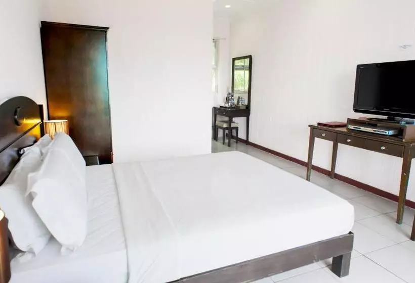 בית מלון כפרי Celyn Resort Kinabalu