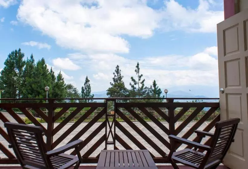 בית מלון כפרי Celyn Resort Kinabalu