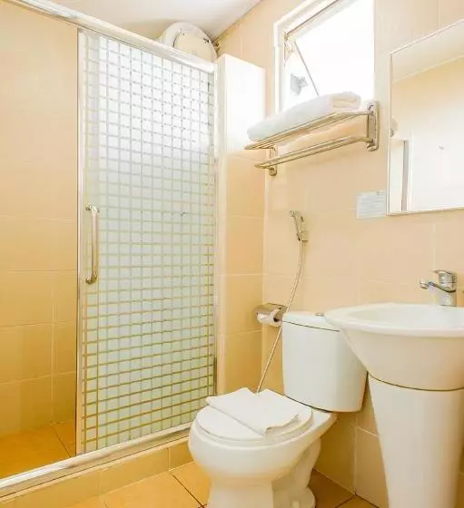 בית מלון כפרי Celyn Resort Kinabalu