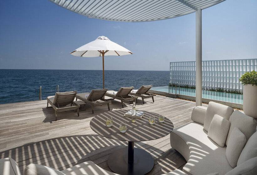 هتل Conrad Maldives Rangali Island