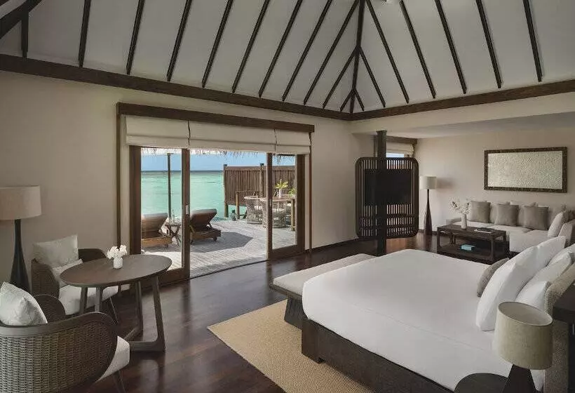 Отель Conrad Maldives Rangali Island