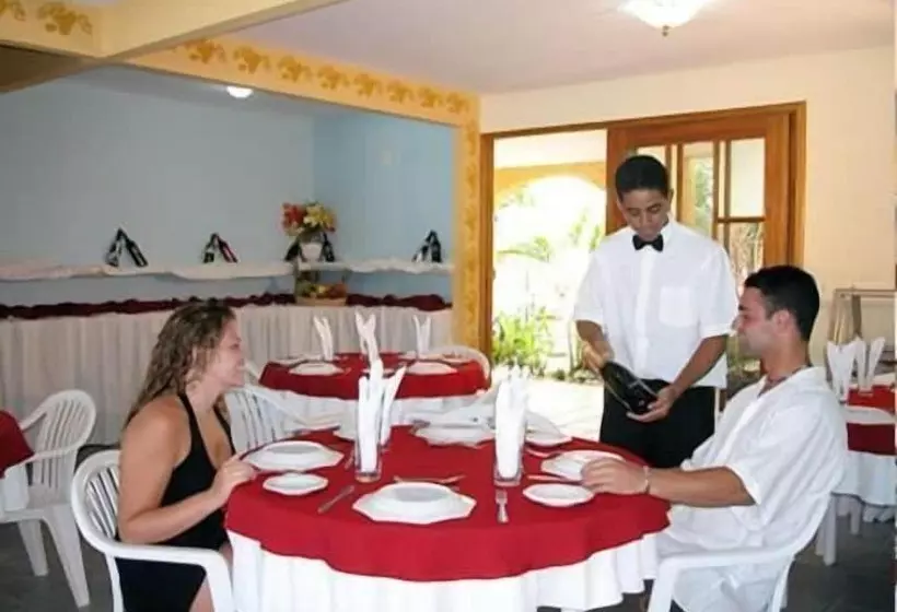 Hotel Coroa Bella Praia