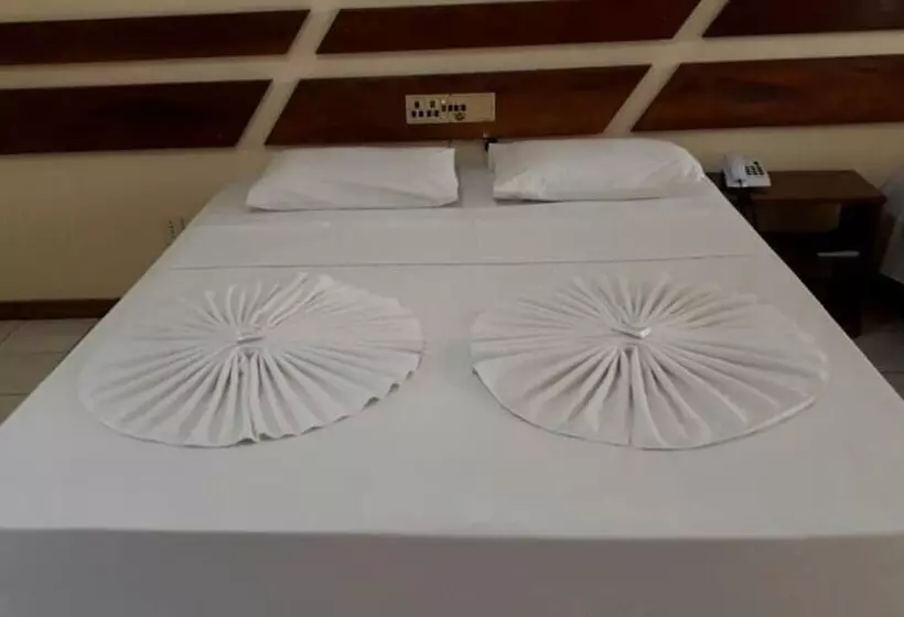 Hotel Coroa Bella Praia