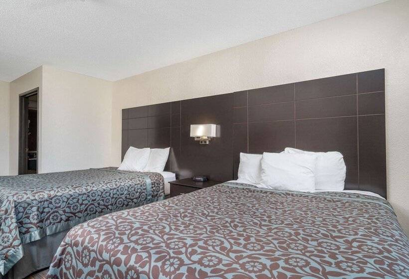 호텔 Days Inn By Wyndham Faribault