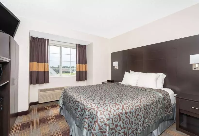 ホテル Days Inn By Wyndham Faribault