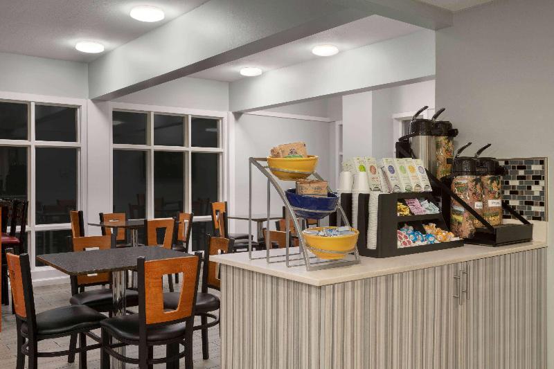 בית מלון כפרי Gatlinburg River Inn