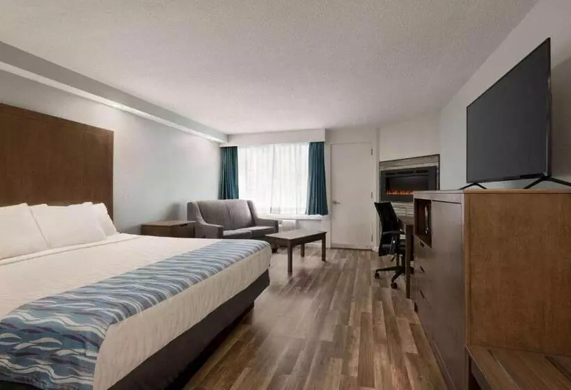 Отель Gatlinburg River Inn