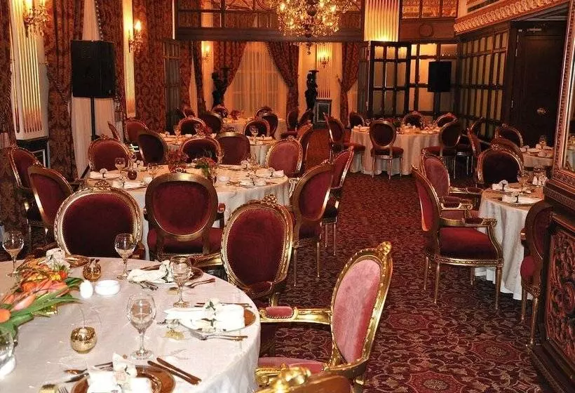 هتل Serenada Golden Palace   Boutique