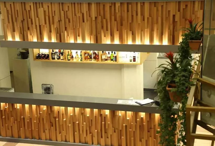 هتل Serenada Golden Palace   Boutique