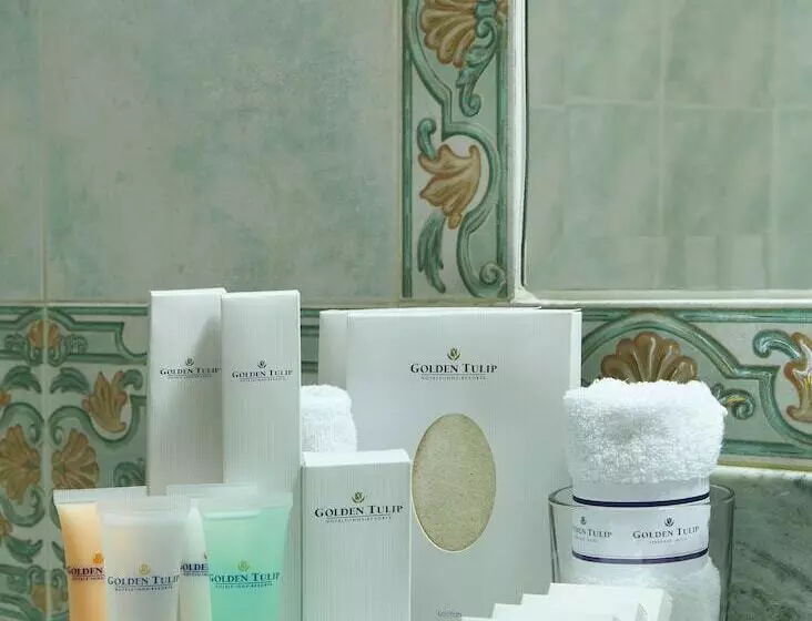 هتل Serenada Golden Palace   Boutique